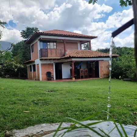 Cabana Escondite Sabana Ξενοδοχείο Villa de Leyva Εξωτερικό φωτογραφία